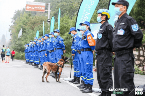 全球跑者齐聚上海，跨国界跑步盛宴盛大开启