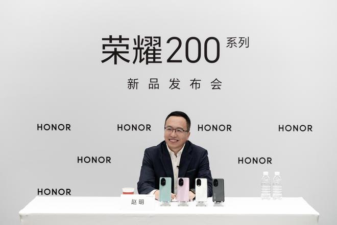 荣耀首席影像工程师罗巍谈AI在手机影像领域的未来变革，展望2025年的革新之路