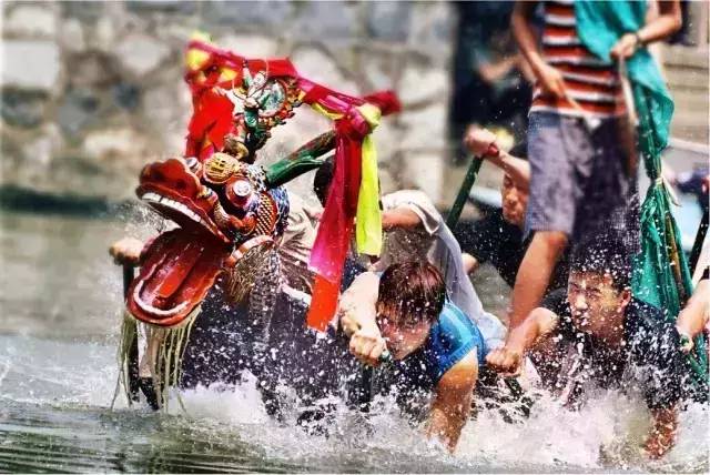 Splendor of Traditional Dragon Boat Racing文化节