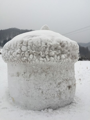 景区雪乡布景揭秘，棉花与沙子背后的真实性与旅游体验博弈