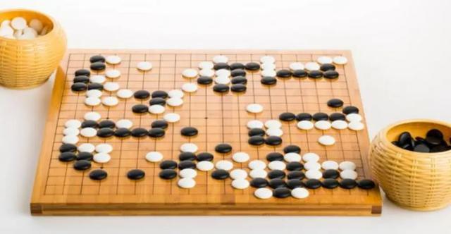 韩国围棋教练深度解析死子规则，探讨规则制定背后的尊重与理解缺失及围棋规则通用性之道