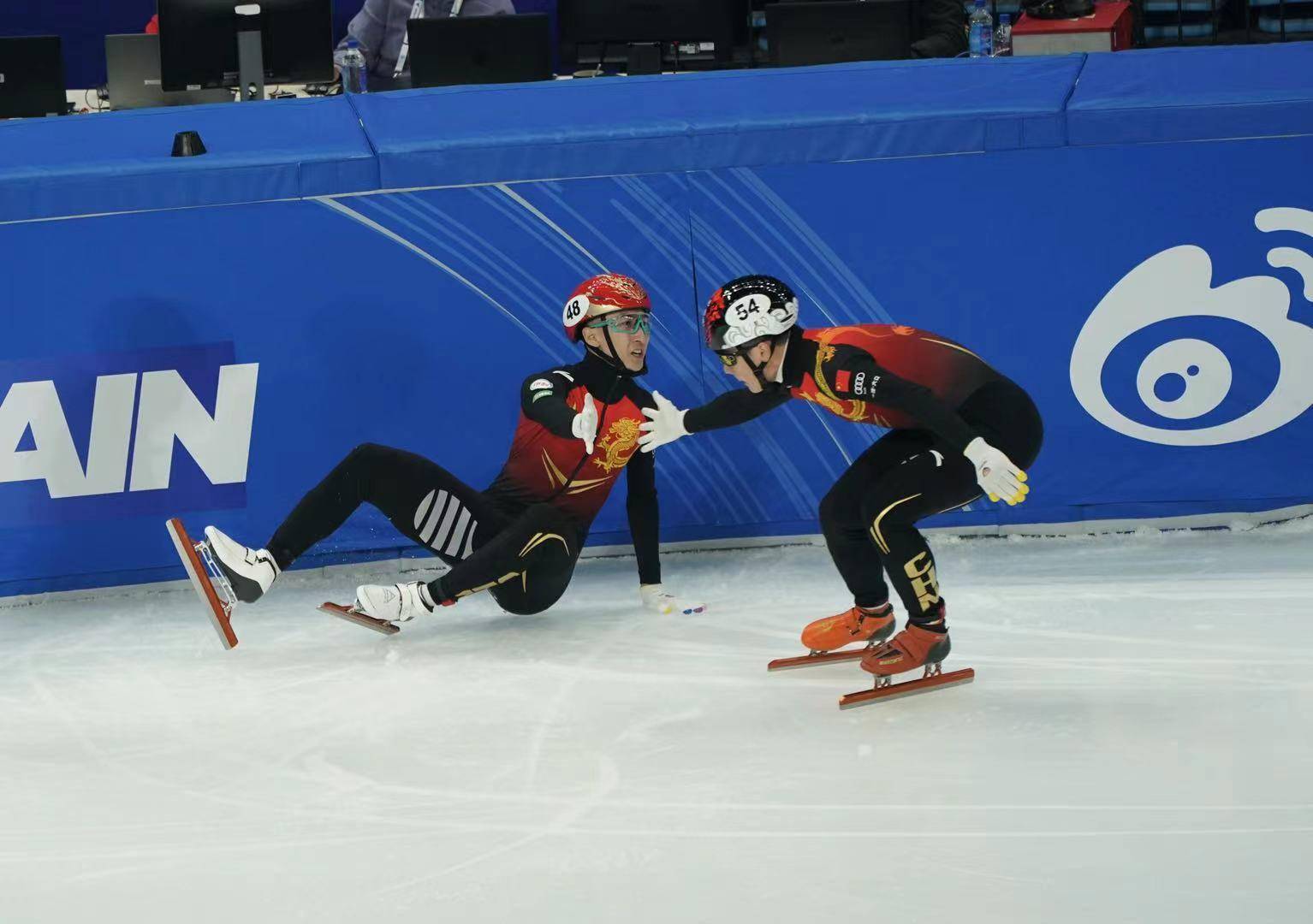 亚冬会短道速滑男子5000米接力，失误背后的中国铜牌之路